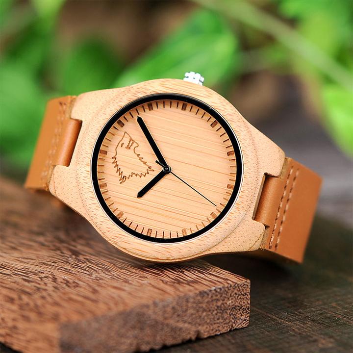 Actual product image Natura Punto Aparte watch made of bamboo with stylized wild animal, leather strap