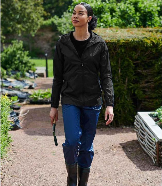 Actual product image Regatta Pro Foldable Jacket (42)