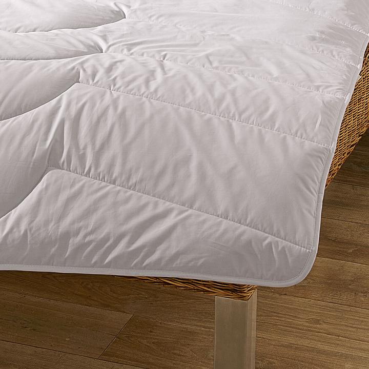 Actual product image Traumschlaf Camel hair Nature (1000 g, 135 x 200 cm)