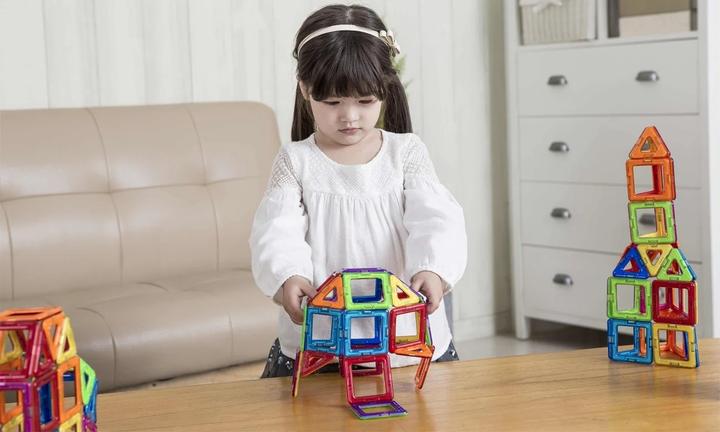 Actual product image Magformers Intelligent kit