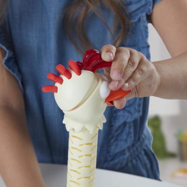 Actual product image Play-Doh Animal Crew - Cluck-a-Dee