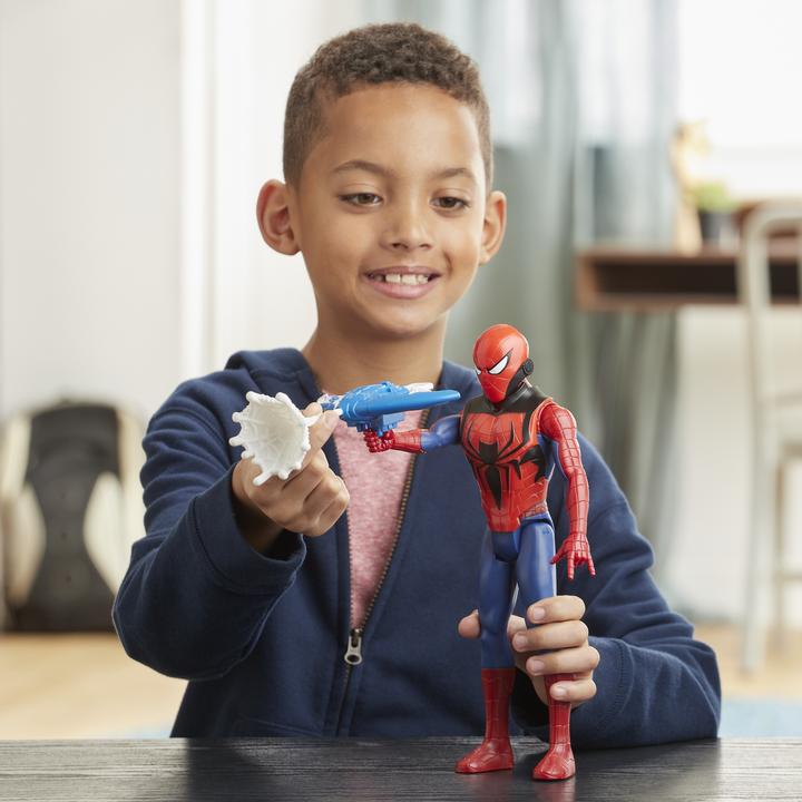 Produktbild Hasbro Titan Hero Blast Gear