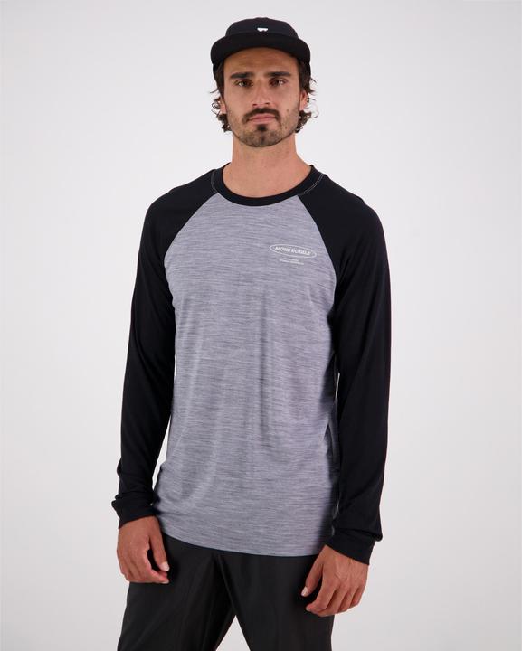 Actual product image Mons Royale Icon Merino Air-Con Raglan (S)