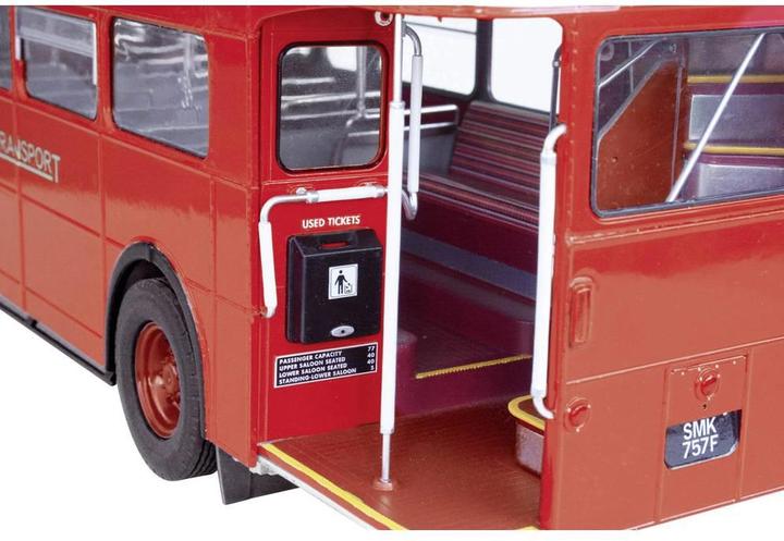Produktbild Revell London '66