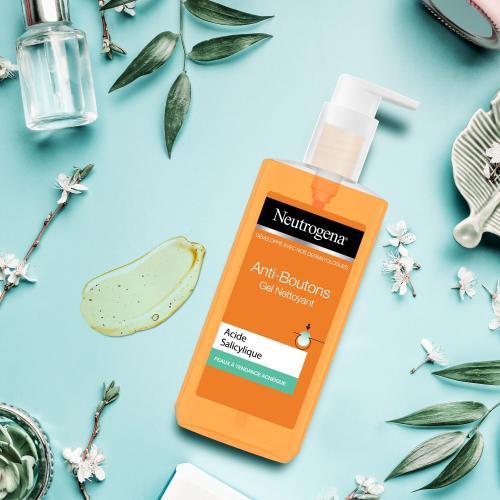 Produktbild Neutrogena Visibly Clear (Gel, 200 ml)