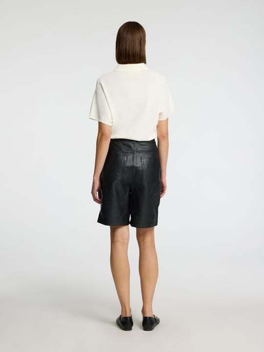 Actual product image Selected Femme High waist leather shorts (Frequency band 38 (2600 MHz))