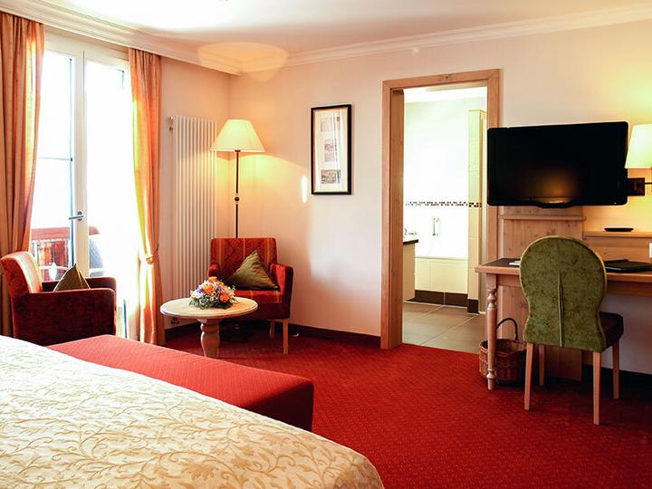 Produktbild Smartbox 2 Nächte purer Luxus mit Abendessen und Entspannung im 5* Romantik Hotel Schweizerhof in Grindelwald (2 Pers.)