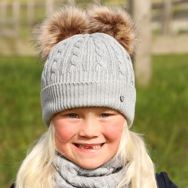 Actual product image Healthy Pet Morzine Hat And Scarf Set (One size)