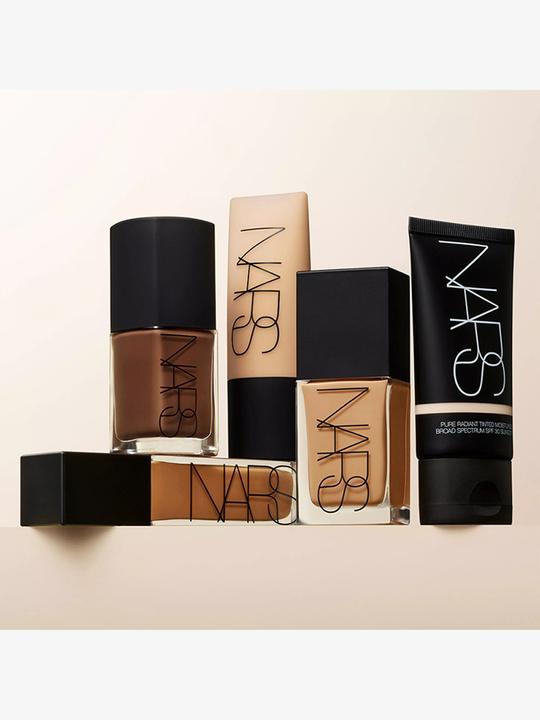 Image du produit NARS Cosmetics Light Reflecting Foundation (Valence)