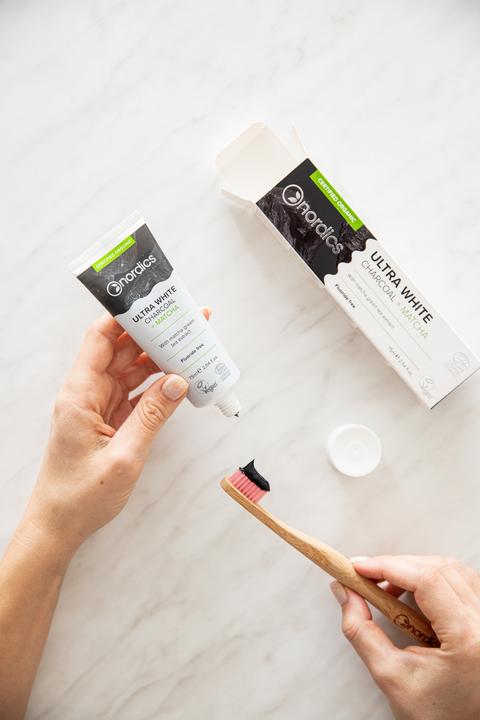 Image du produit Nordics Dentifrice blanchissant Charcoal & Matcha (75 ml)
