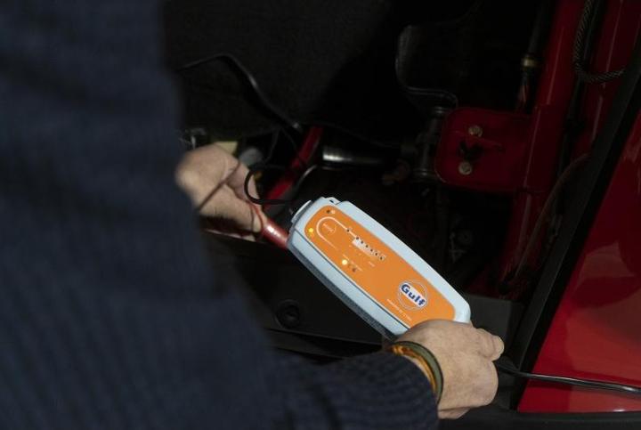 Image du produit Ctek Chargeur de batterie intelligent CT5 GULF EDITION limitée 12V 5A (12V)