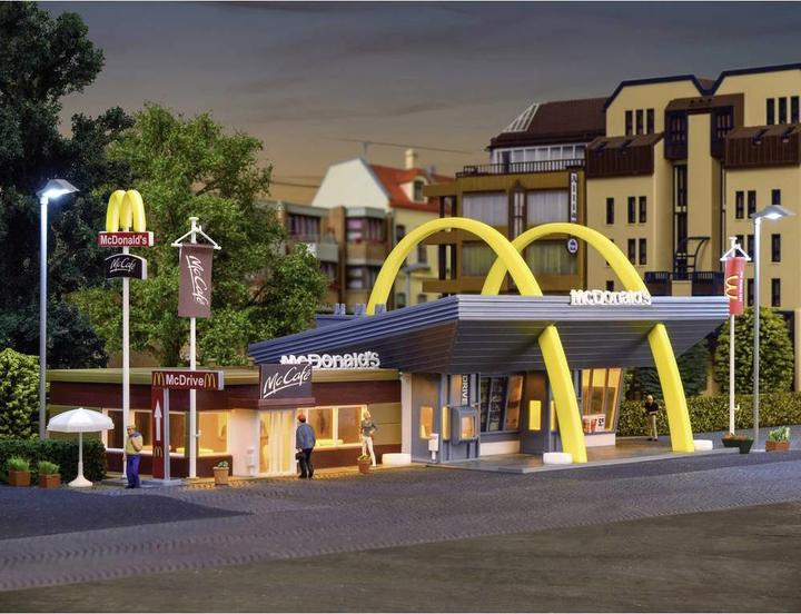 Actual product image Vollmer H0 McDonald's fast food restaurant with McCafé