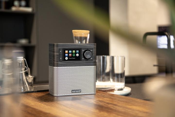 Actual product image Sonoro Stream (DAB+, Web radio, Bluetooth)