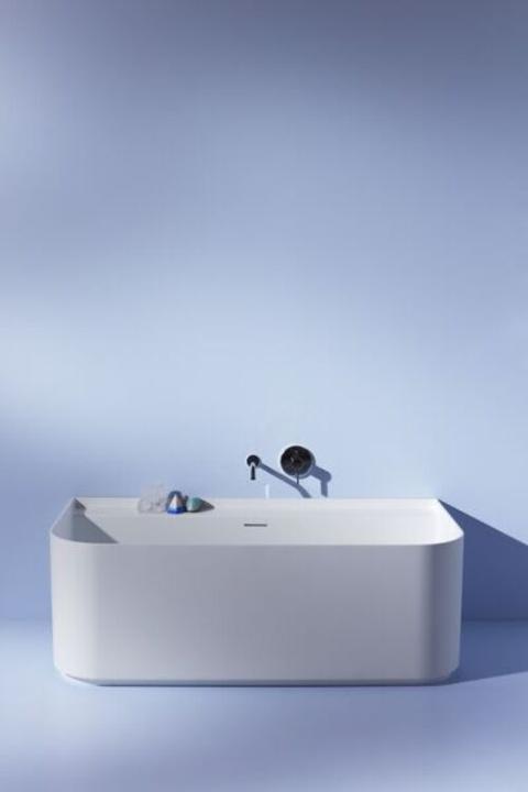 Actual product image Laufen Sonar bathtub, pre-wall version, 1600x815x535mm, 2 back slides, white (160 cm, 81.50 cm)