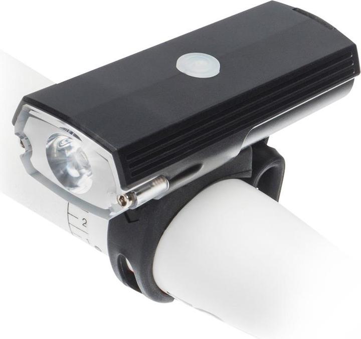 Actual product image Blackburn Dayblazer 550 Front and Dayblazer 65 Rear Set (550 lm, 65 lm)