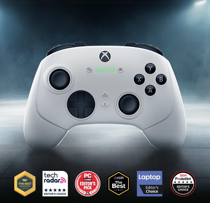 Actual product image Razer Wolverine V3 Pro (Xbox Series X, PC, Xbox Series S)