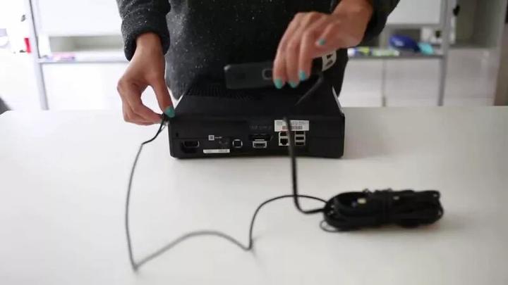 Produktbild Skullcandy Slyr Multi-Platform Gaming Wired Over Ear (Kabelgebunden)