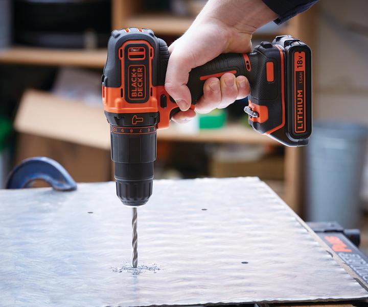 Produktbild Black & Decker Akku Bohrmaschinen-Set (Akkubetrieb)