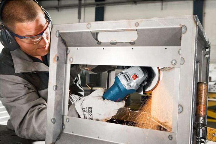 Actual product image Bosch Professional Gws 7-125 (125 mm)