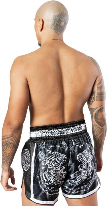 Immagine prodotto 8Weapons 8 Armi Pantaloncini Muay Thai Carbon - Sak Yant Tigers (S)