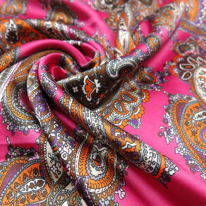Stoffrestposten Satin - Paisley Pink