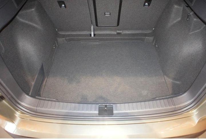 Produktbild Aristar Kofferraumwanne für Seat Ateca ab 2016 bis heute (ohne Varioboden, vertiefte Ladefläche)