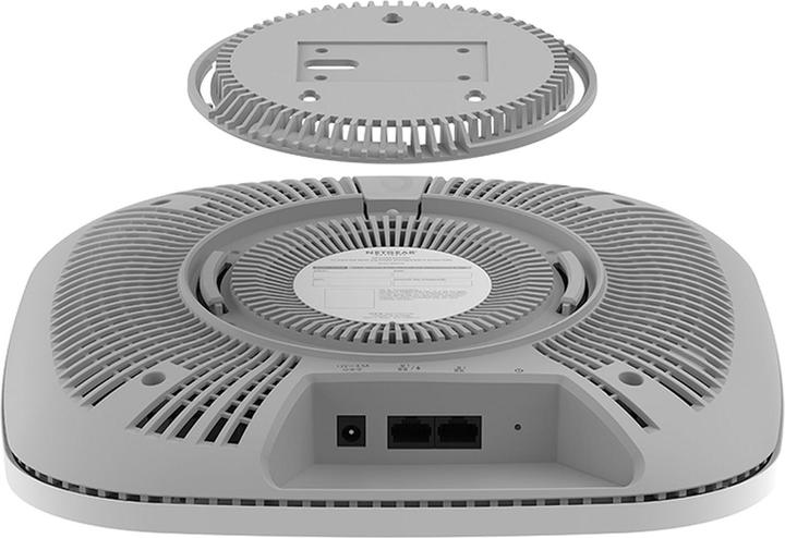 Productafbeelding Netgear WAX630 (2400 Mbit/s)