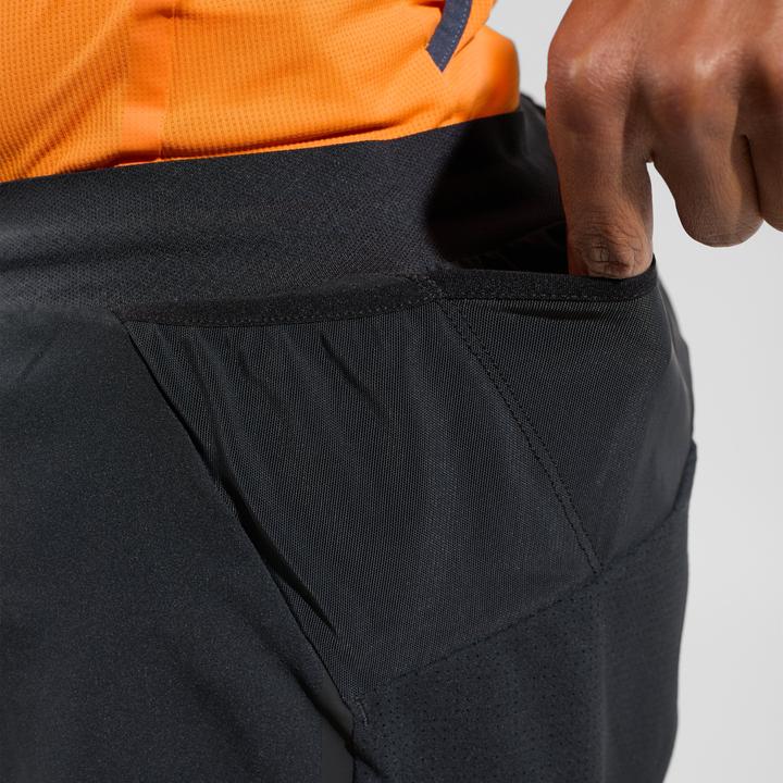 Actual product image Odlo X-Alp 6 Inch 2-in-1 (S)