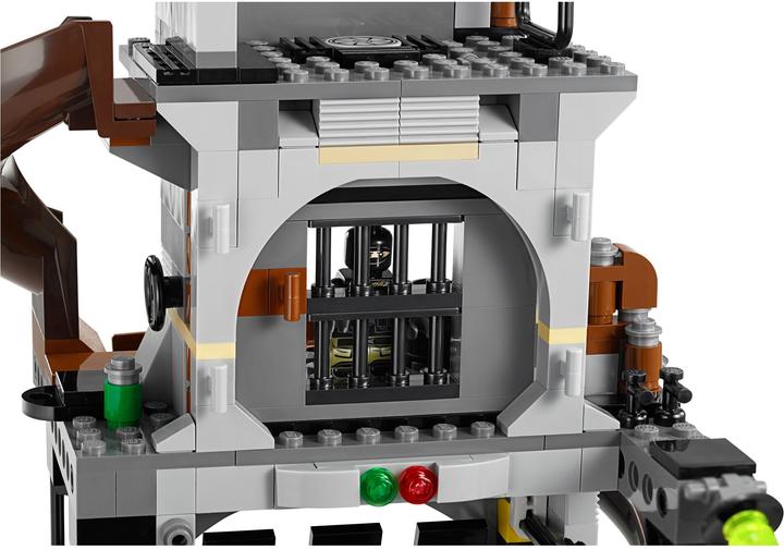 Image du produit LEGO Teenage Mutant Ninja Attaque de la cachette de la tortue (79117)