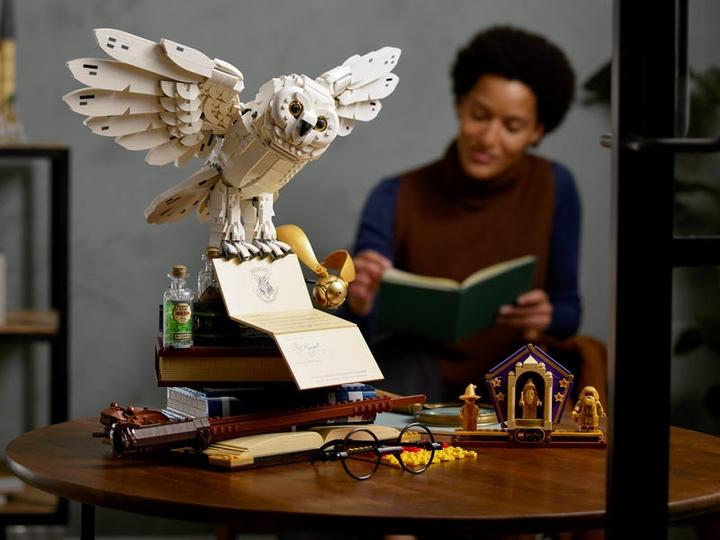 Produktbild LEGO Hogwarts Ikonen - Sammler-Edition (76391, LEGO Harry Potter, LEGO Seltene Sets)