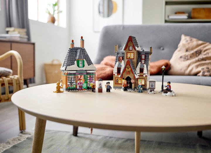 Produktbild LEGO Besuch in Hogsmeade (76388, LEGO Harry Potter)