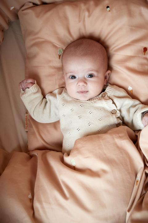 Actual product image Filibabba Baby Bedlinen – Embroidered Cool Summer Design – Frappé (70 x 100 cm, 40 x 45 cm)