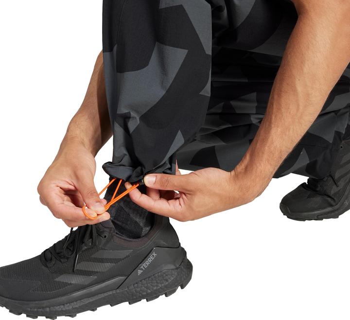 Actual product image adidas Cargo AOP Pants (M)