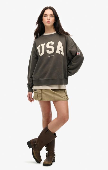 Actual product image Superdry Ath Ess Relaxed Crew (10)