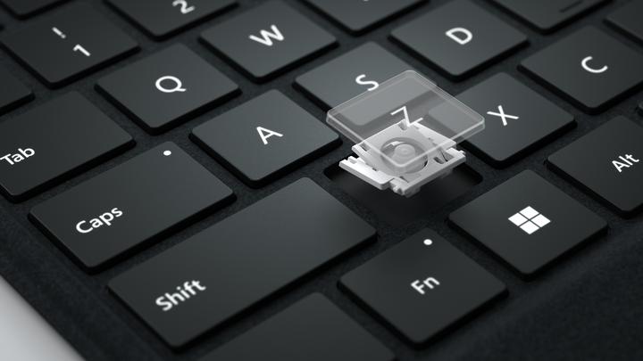 Produktbild Microsoft Surface Pro Signature Keyboard mit Slim Pen 2 (DE, Docking)