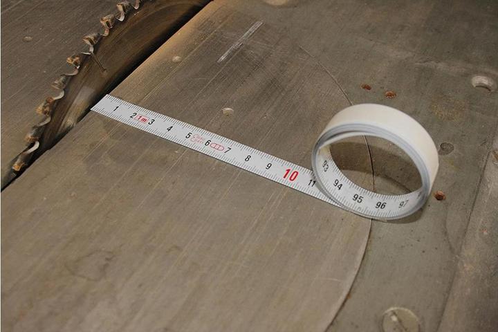 Produktbild Hedue Massband, selbstklebend, 2 m, von rechts nach links (2 m)