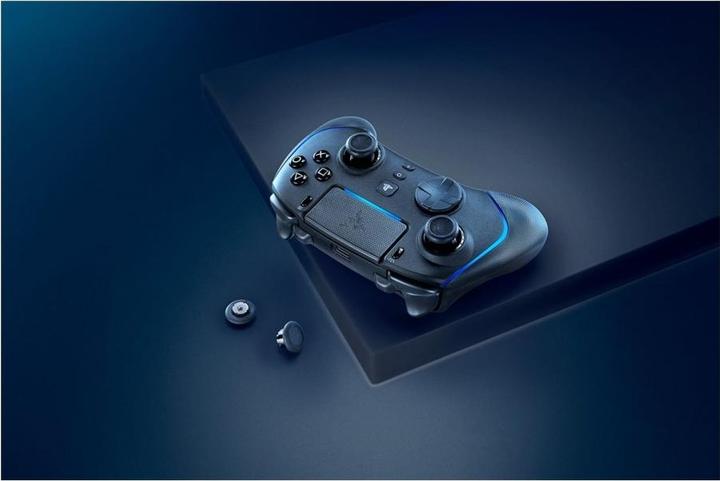Immagine prodotto Razer Wolverine V2 Pro (PC, PS5)