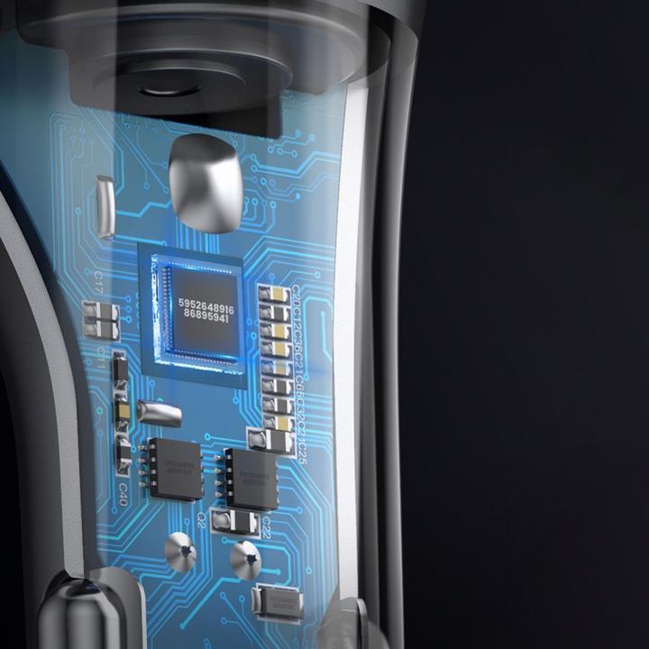 Actual product image Ugreen CD204 Car charger with 12V cigarette lighter socket