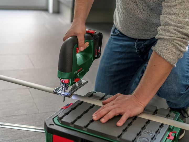 Image du produit Bosch Home & Garden UniversalSaw 18V-100