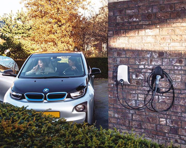 Image du produit EVBox Elvi (Type 2, 11 kW, 16 A, Câblé en dur)