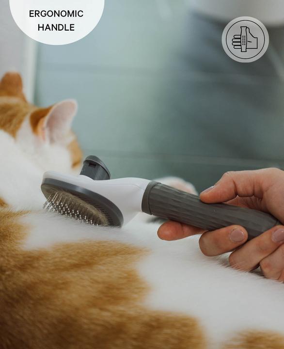 Actual product image Esmée Fur brush (Cat, Dog)
