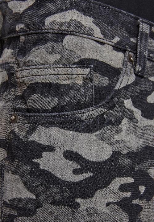 Actual product image Urban Classics Laser Camo Printed Jeans - 166813 (36)