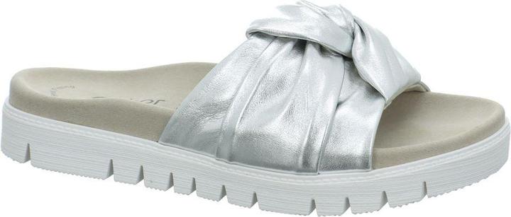 Gabor Mules (40)