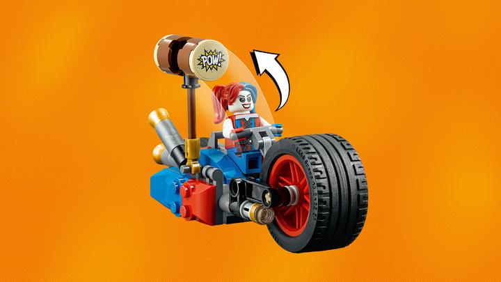 Actual product image LEGO Super Heroes Batman: Gotham City Cycle Chase (76053, LEGO DC)