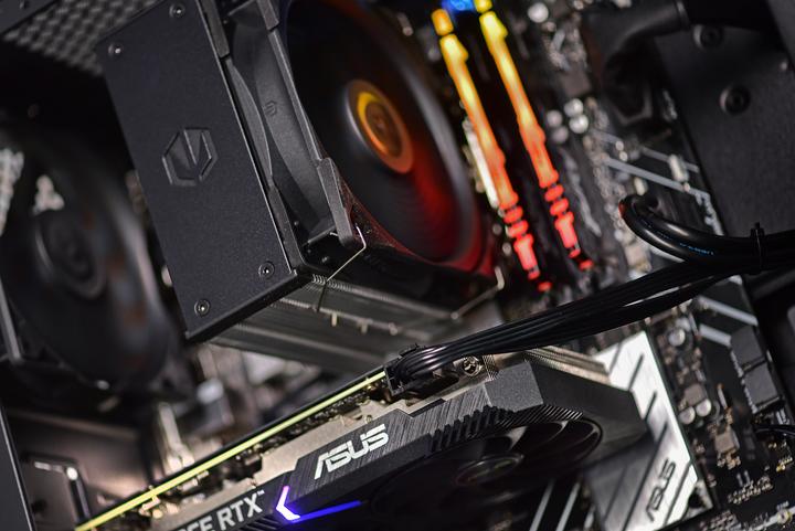 Produktbild Action Gaming PC (AMD Ryzen 5 5600X, 32 GB, 1000 GB, GeForce RTX 4070)