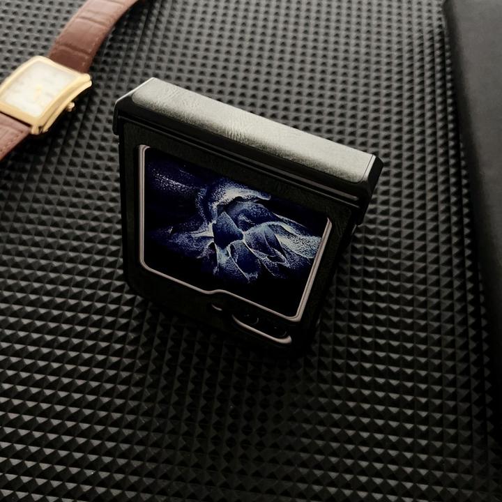 Produktbild König Design Hülle Handy Schutz für Samsung Galaxy Z Flip5 Case Cover Tasche Bumper Etuis Neu (Samsung Galaxy Z Flip5)