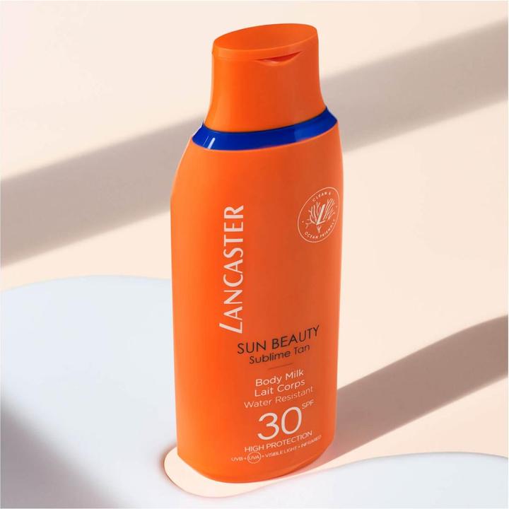 Image du produit Lancaster Lait Corps de Beauté Solaire SPF30 (Lait solaire, SPF 30, 250 ml, 279 g)