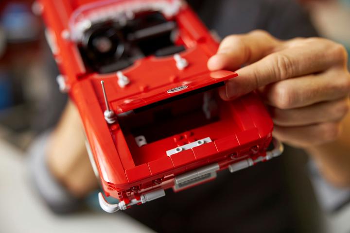 Produktbild LEGO Icons Corvette (10321, LEGO Icons)