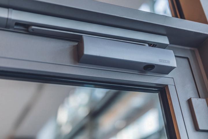 Actual product image Geze Door closer TS 5000 SoftClose (Indoor)