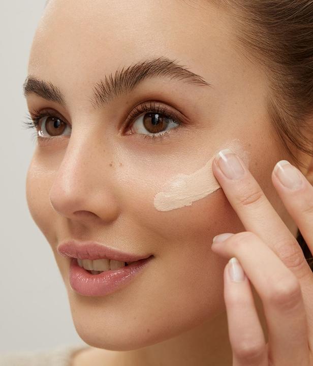 Produktbild NIVEA Hyaluron Cellular Filler (Hell)